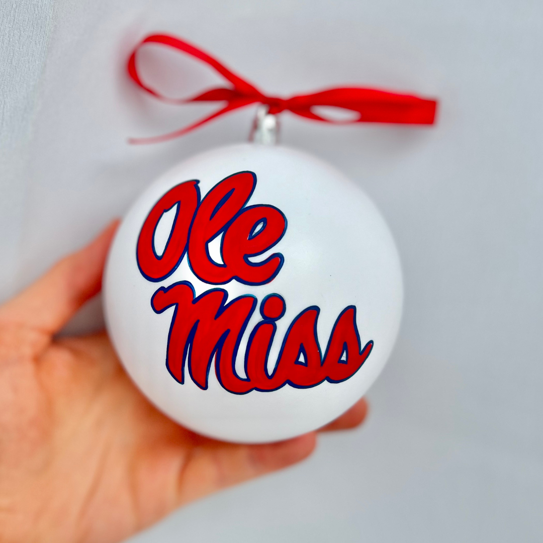 Ole Miss Ornament (4")